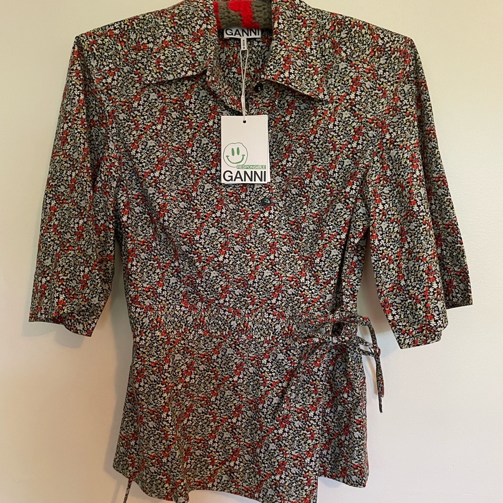NWT Ganni Floral wrap top sz 36